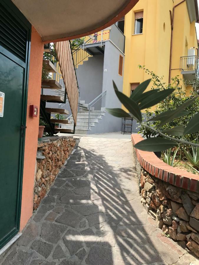 Appartamento Marina Finale Ligure Exterior foto